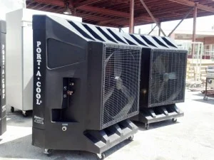 Evaporative cooling fan