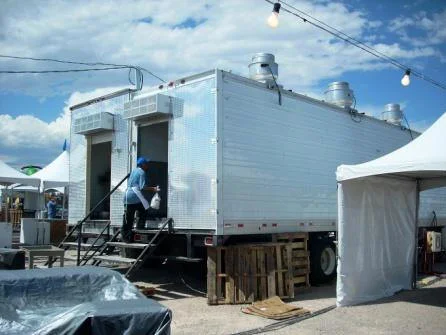 Mobile kitchen trailer